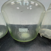 Pyrex Solution Bottles Quantity 18 image 3